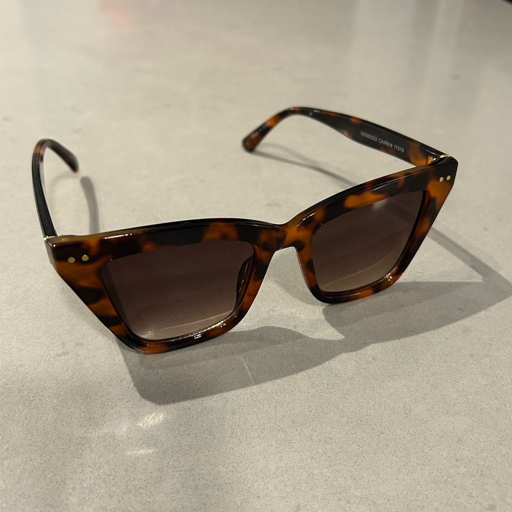 Garage Brown Tortoise Sunglasses